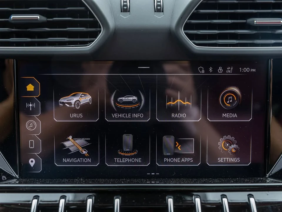 2024 Lamborghini Urus S - Image 18 of 20