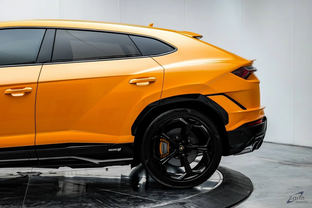 2024 Lamborghini Urus S - Image 7 of 12