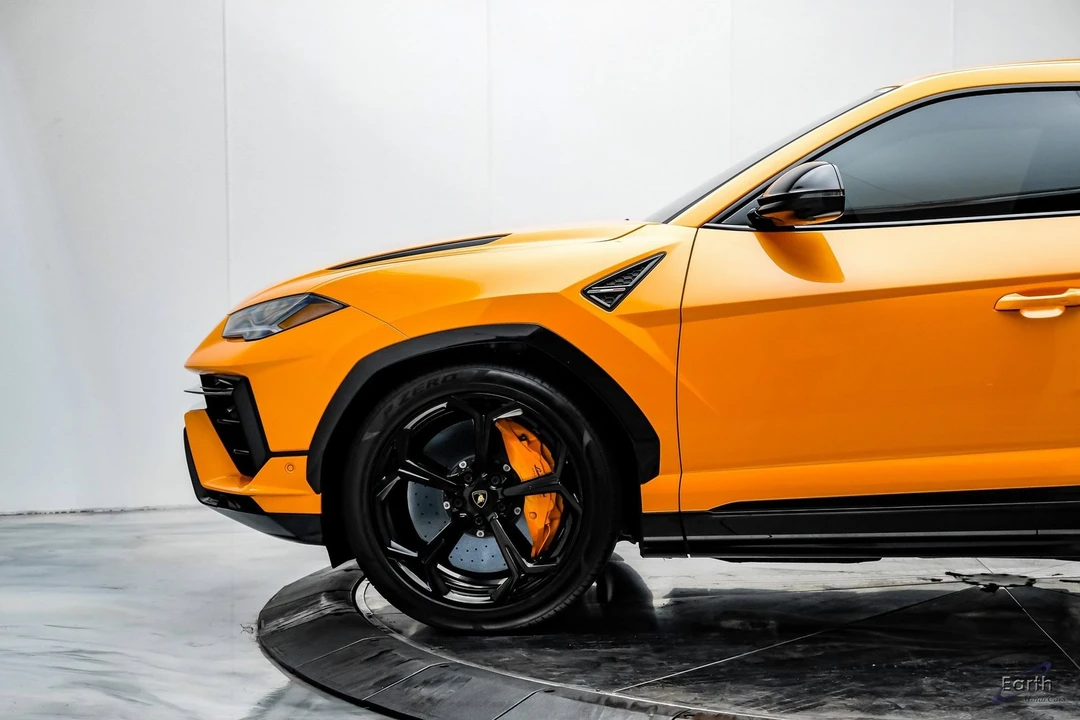 2024 Lamborghini Urus S - Image 6 of 12