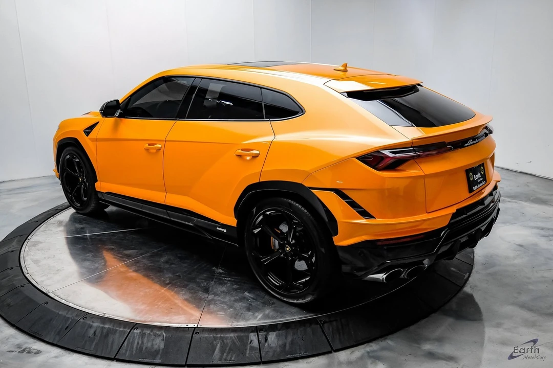 2024 Lamborghini Urus S - Image 10 of 12
