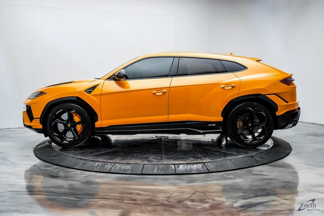 2024 Lamborghini Urus S - Image 5 of 12