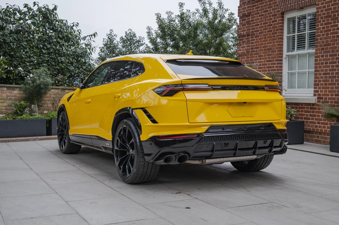 2024 Lamborghini Urus S - Image 7 of 31