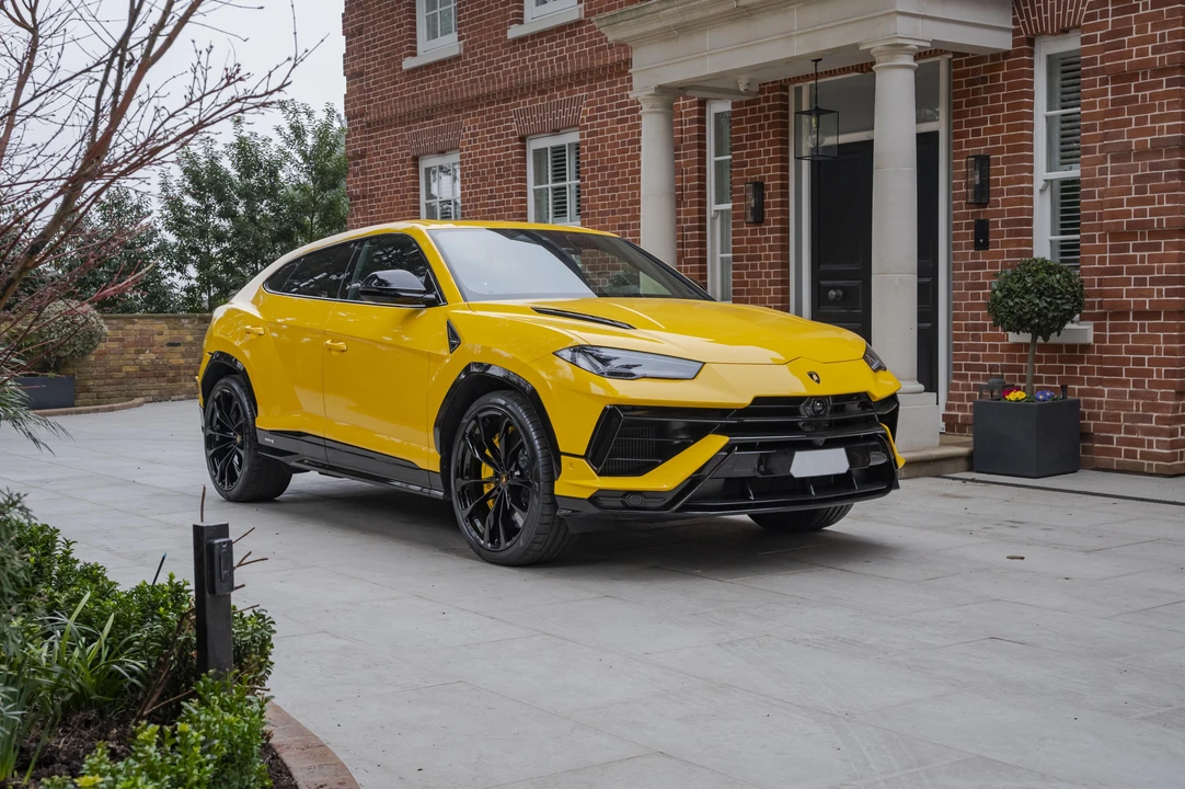 2024 Lamborghini Urus S - Image 3 of 31