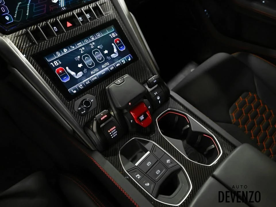 2024 Lamborghini Urus S - Image 17 of 18