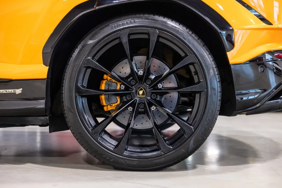 2024 Lamborghini Urus S - Image 17 of 31