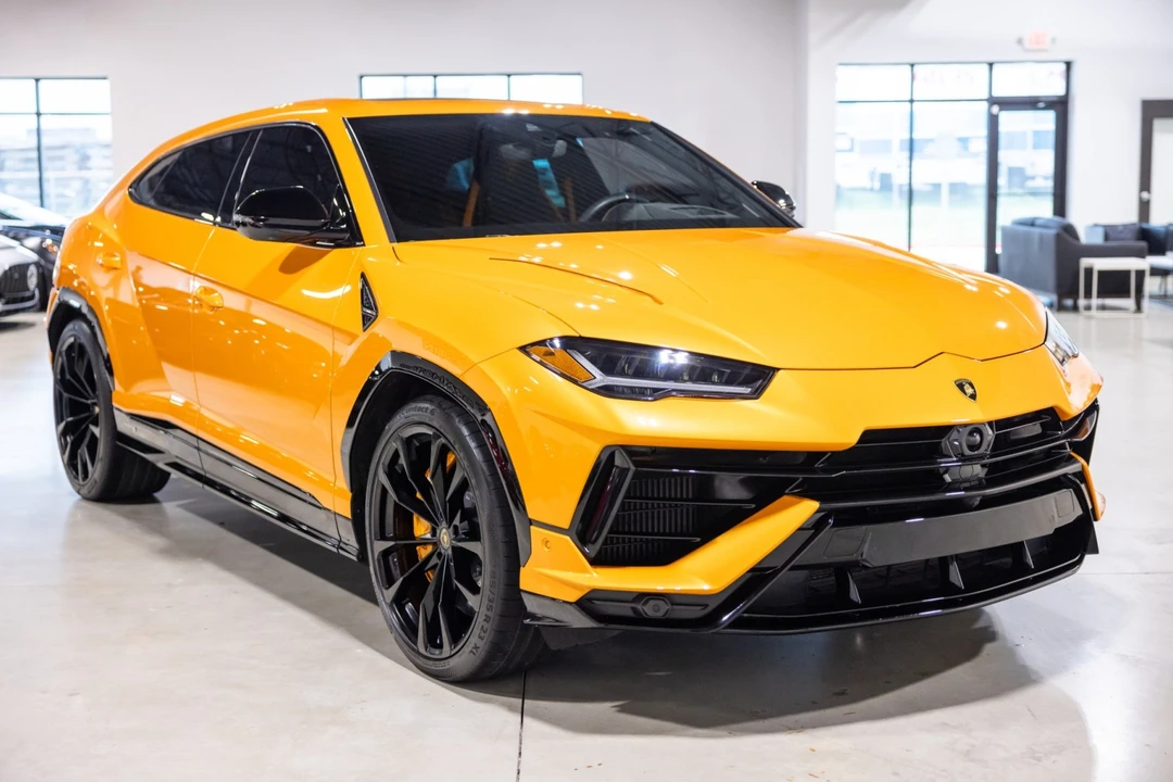 2024 Lamborghini Urus S - Image 10 of 31