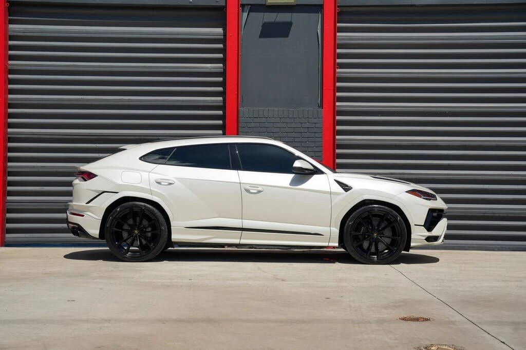 2024 Lamborghini Urus S - Image 13 of 31