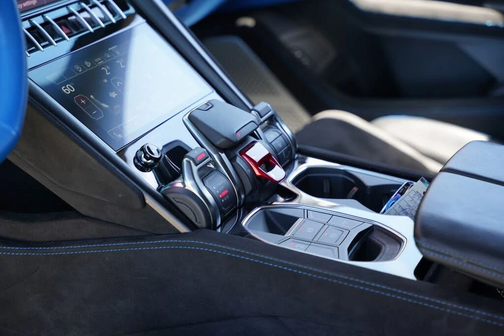 2024 Lamborghini Urus S - Image 26 of 31