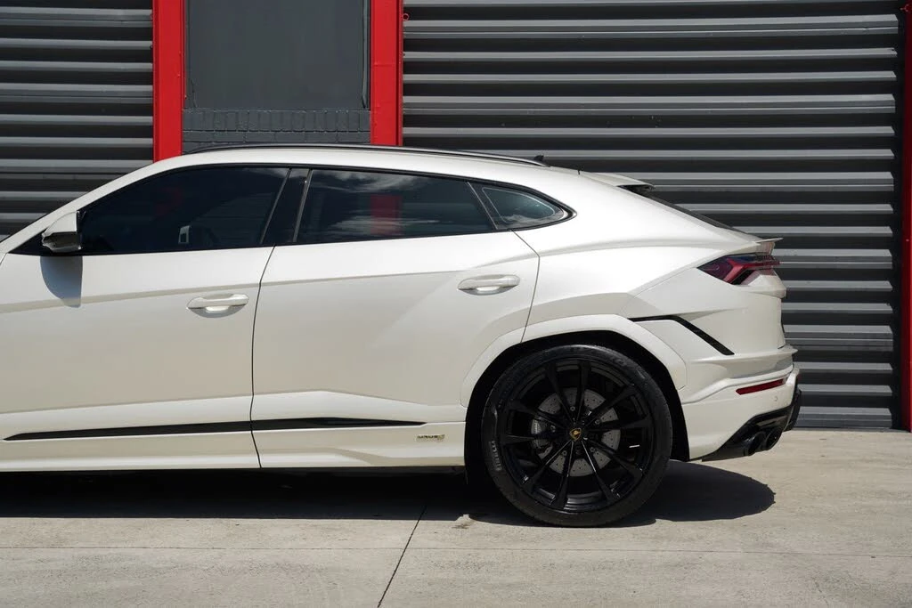 2024 Lamborghini Urus S - Image 7 of 31