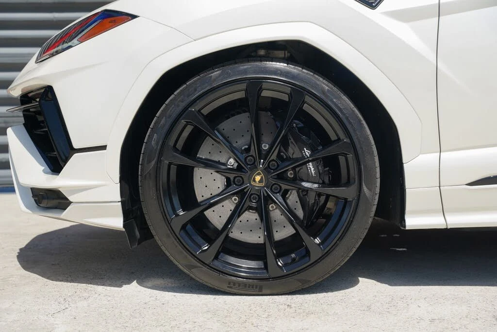 2024 Lamborghini Urus S - Image 8 of 31