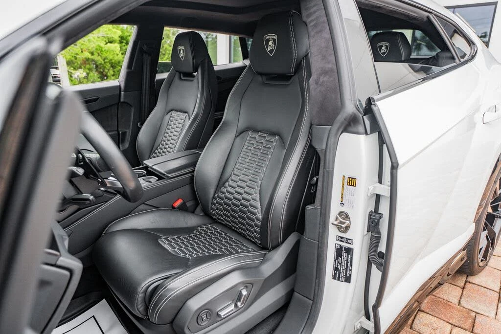 2024 Lamborghini Urus S - Image 21 of 31