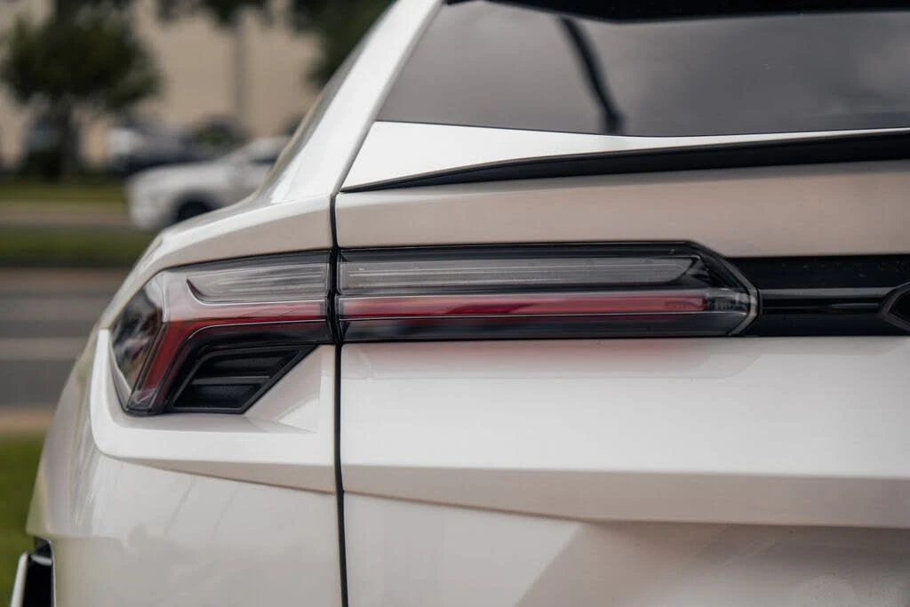 2024 Lamborghini Urus S - Image 12 of 31