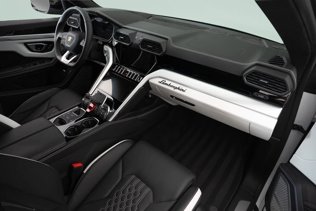 2024 Lamborghini Urus S - Image 18 of 28