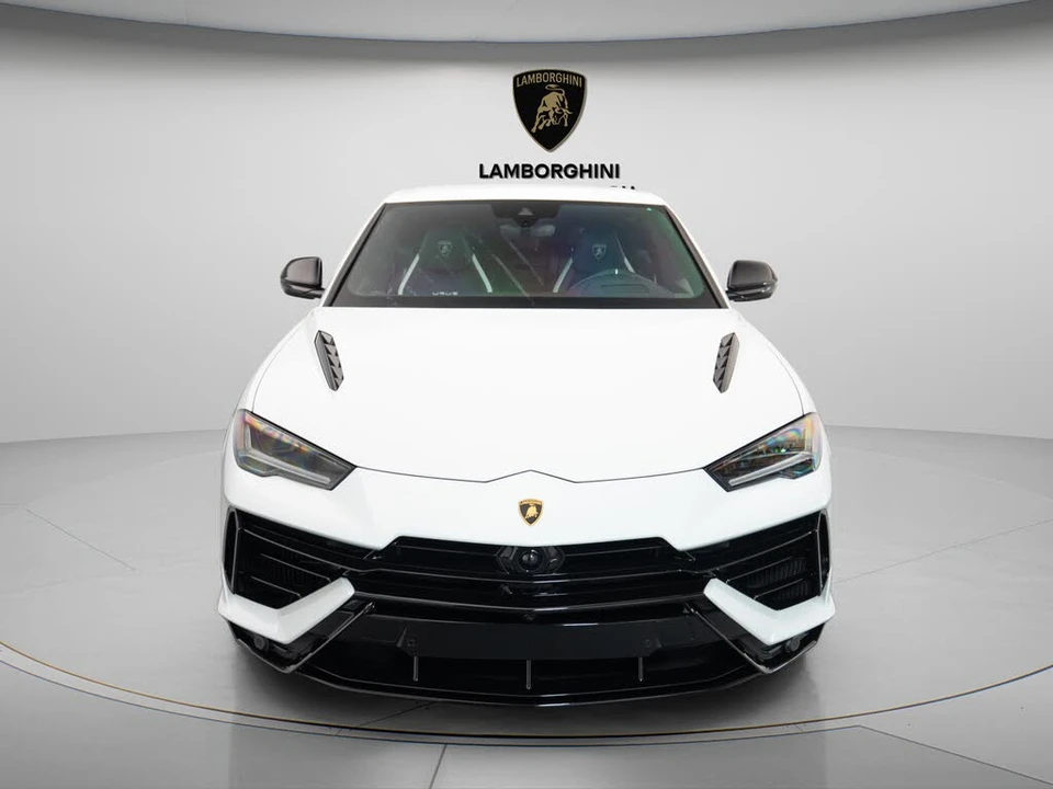 2024 Lamborghini Urus S - Image 2 of 28