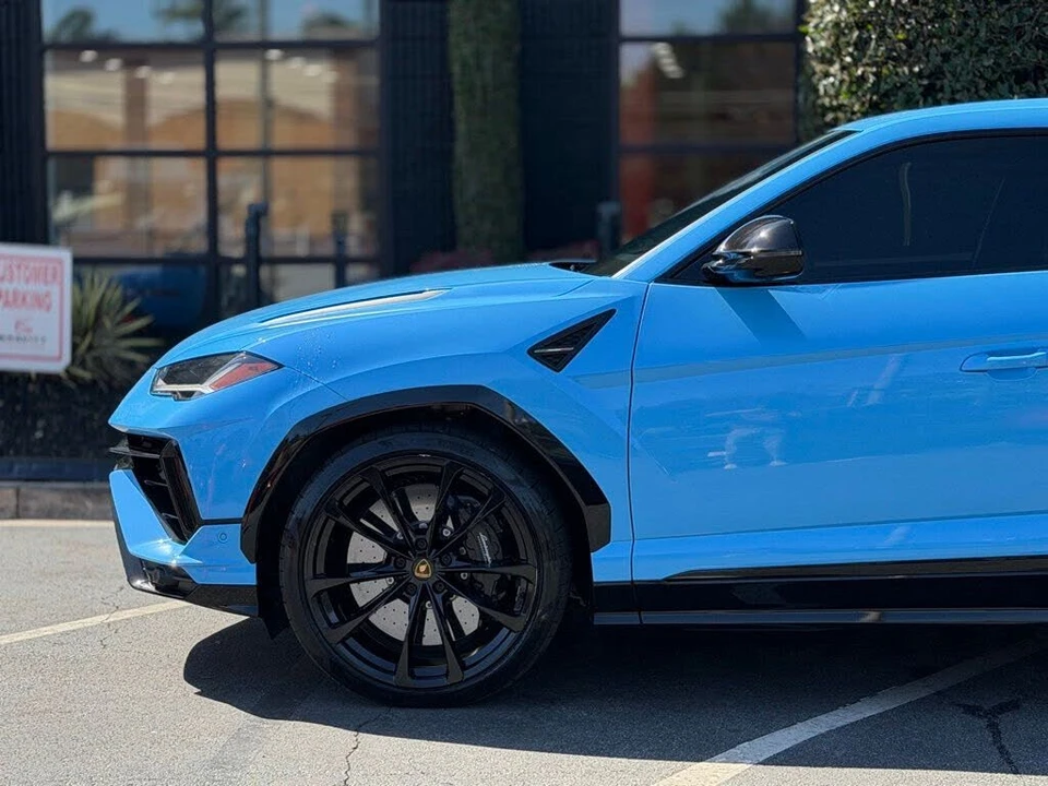 2024 Lamborghini Urus S - Image 10 of 31