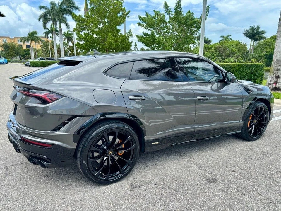 2024 Lamborghini Urus S - Image 6 of 31