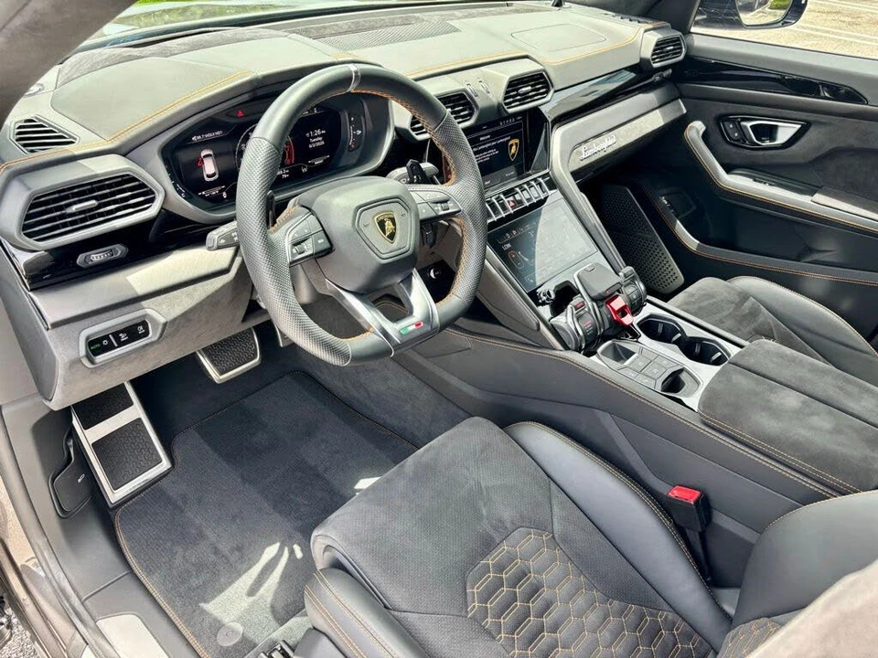 2024 Lamborghini Urus S - Image 18 of 31