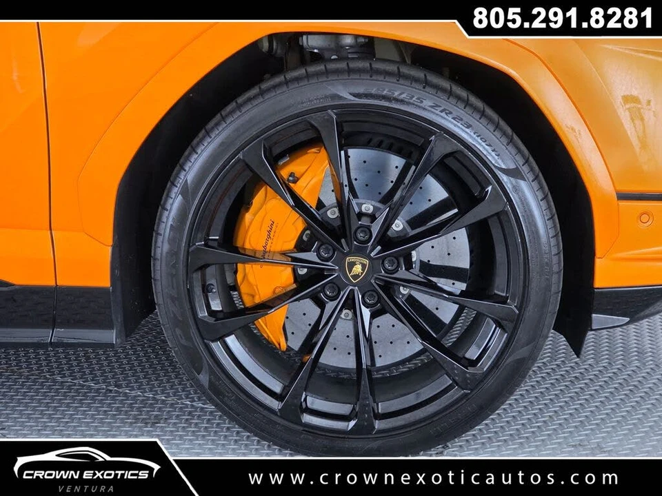 2024 Lamborghini Urus S - Image 9 of 31