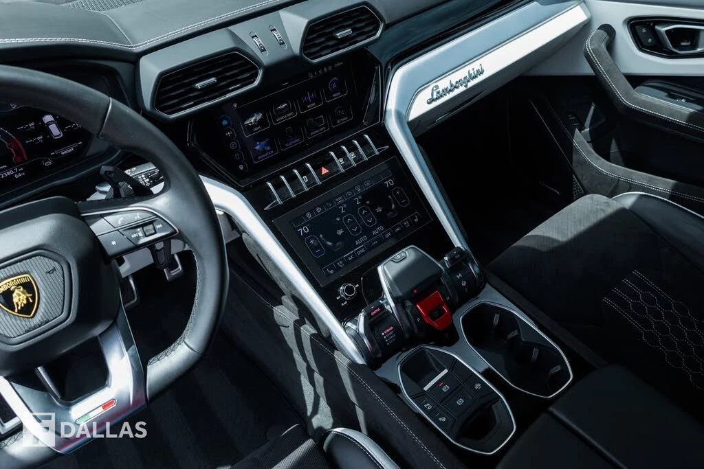 2024 Lamborghini Urus S - Image 26 of 31