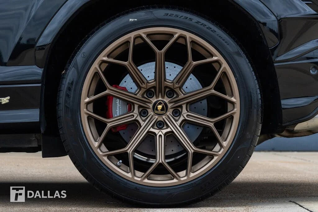 2024 Lamborghini Urus S - Image 9 of 31