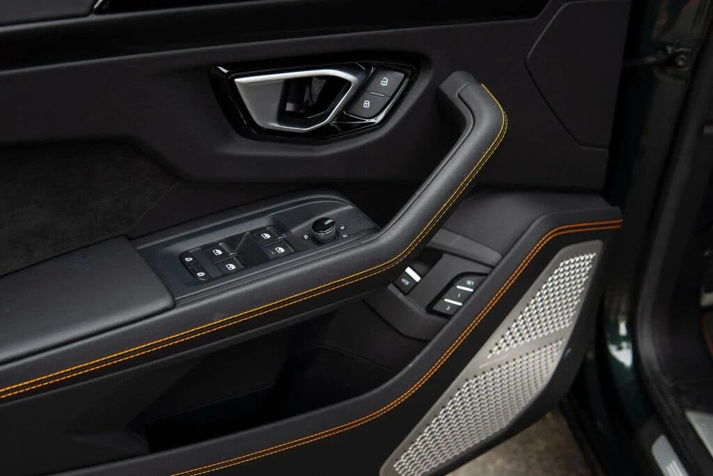 2024 Lamborghini Urus S - Image 14 of 31