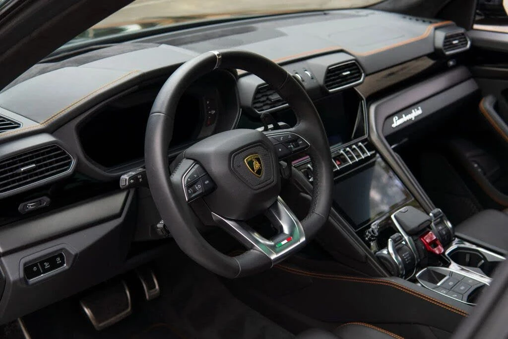 2024 Lamborghini Urus S - Image 18 of 31