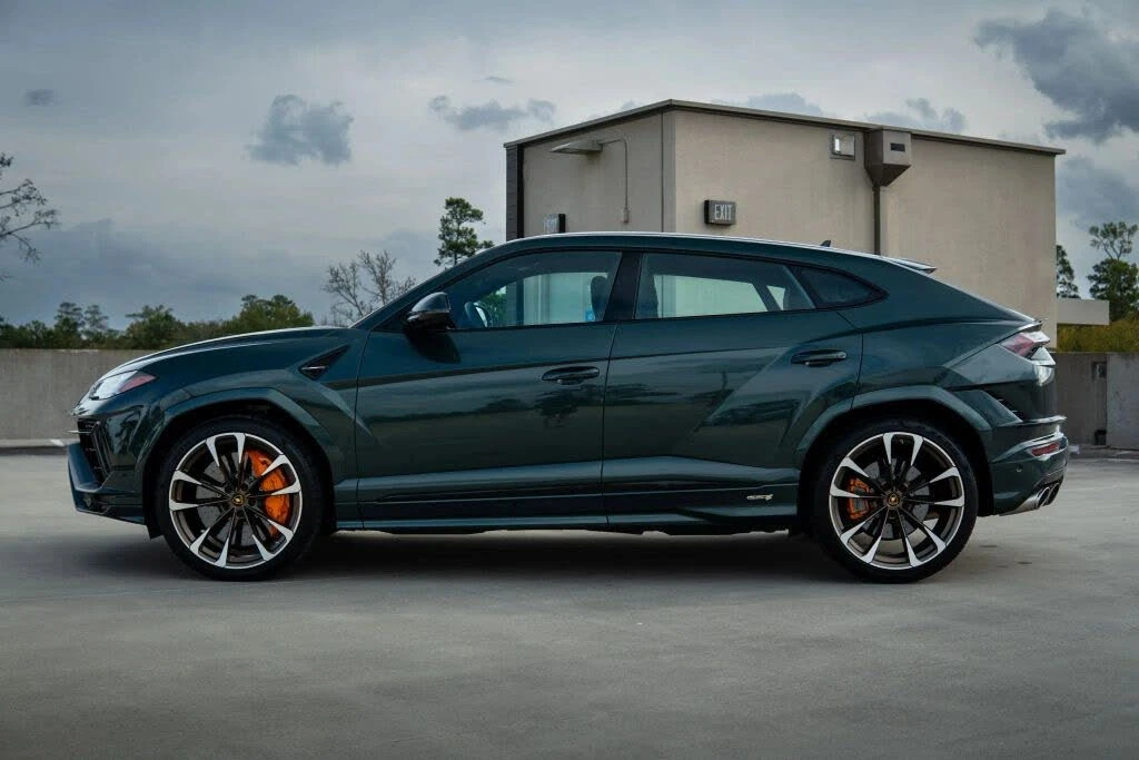 2024 Lamborghini Urus S - Image 7 of 31