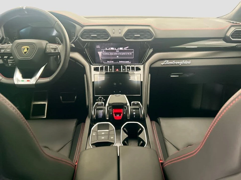 2024 Lamborghini Urus S - Image 13 of 31