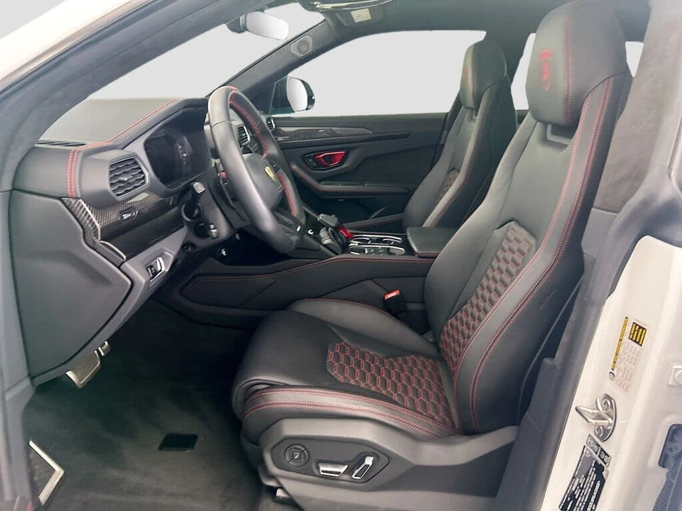 2024 Lamborghini Urus S - Image 18 of 31