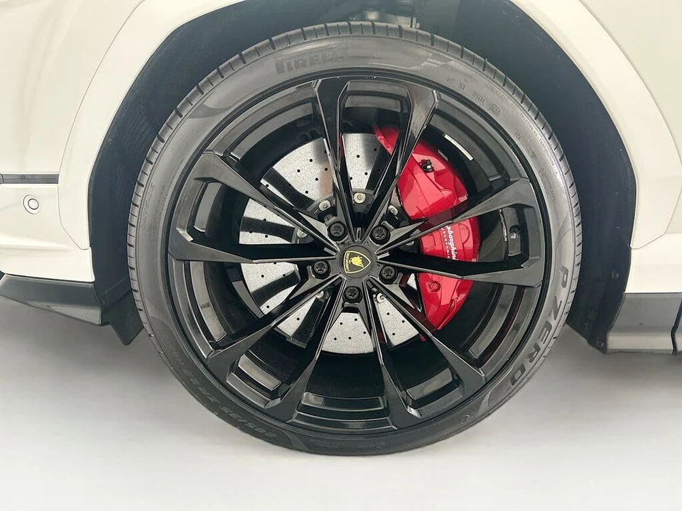 2024 Lamborghini Urus S - Image 29 of 31