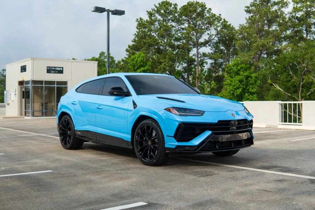 2024 Lamborghini Urus S - Image 9 of 31