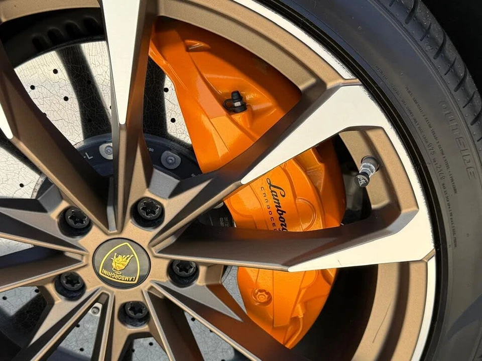2024 Lamborghini Urus S - Image 8 of 31
