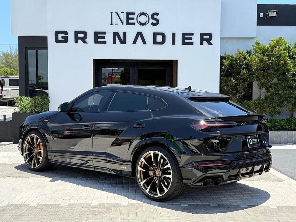 2024 Lamborghini Urus S - Image 3 of 31