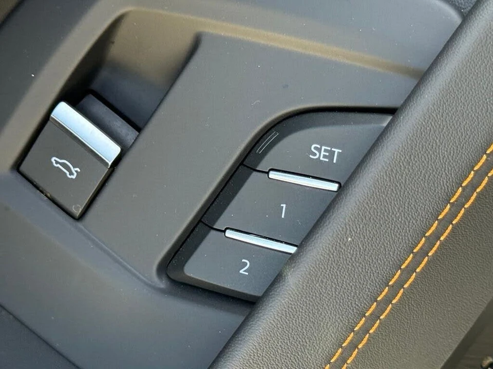 2024 Lamborghini Urus S - Image 20 of 31
