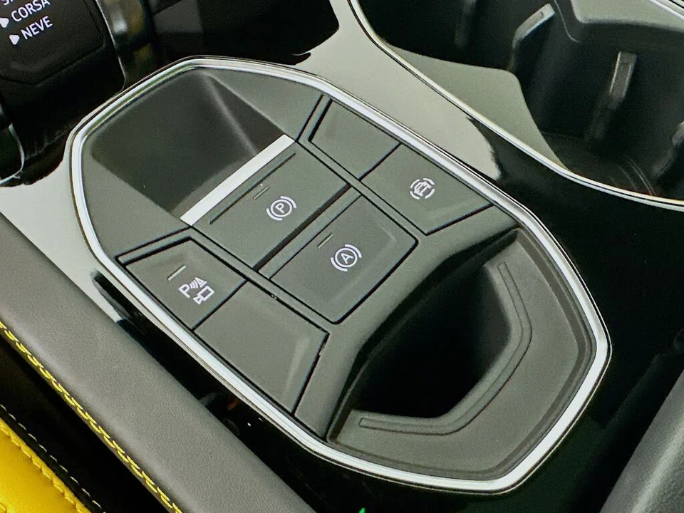 2024 Lamborghini Urus S - Image 29 of 31