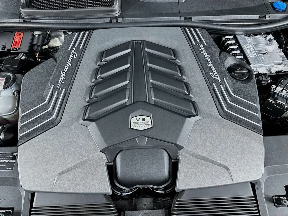 2024 Lamborghini Urus S - Image 14 of 31