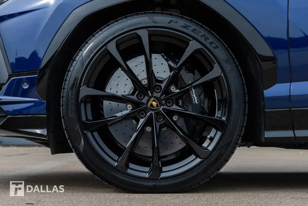 2024 Lamborghini Urus S - Image 8 of 31