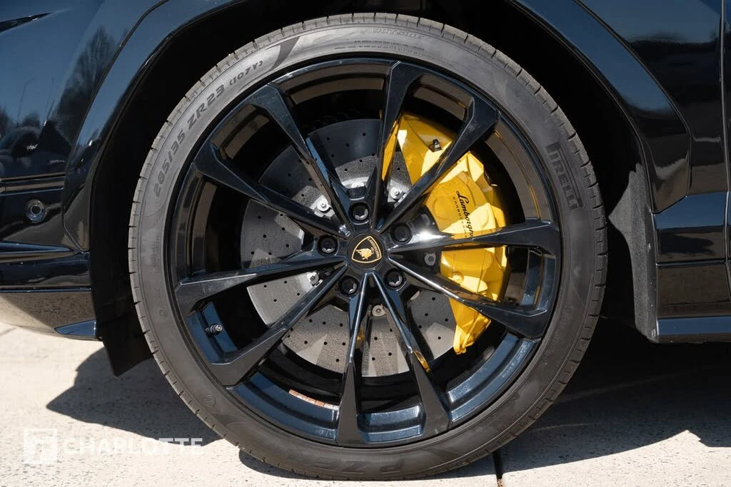 2024 Lamborghini Urus S - Image 12 of 31