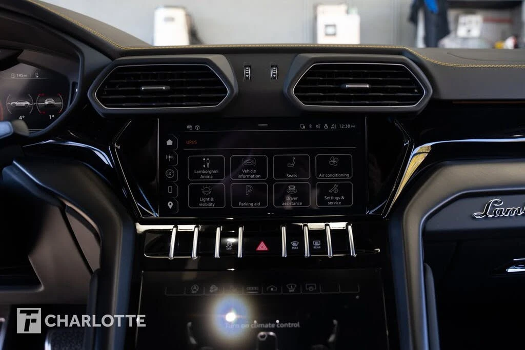 2024 Lamborghini Urus S - Image 25 of 31