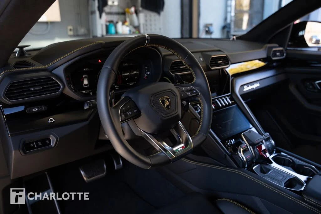 2024 Lamborghini Urus S - Image 21 of 31