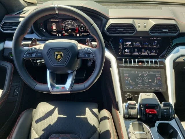 2024 Lamborghini Urus S - Image 4 of 31
