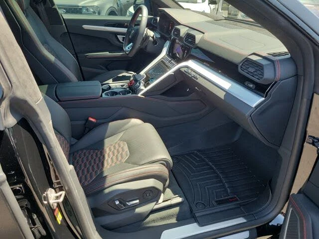 2024 Lamborghini Urus S - Image 24 of 31