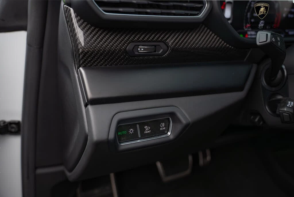 2024 Lamborghini Urus S - Image 13 of 26