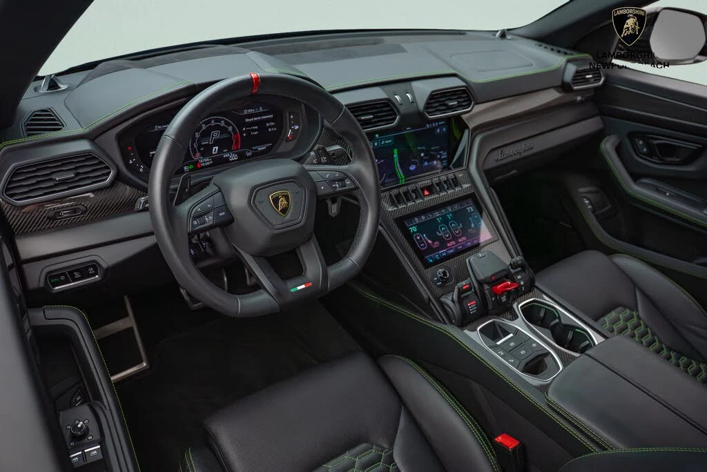 2024 Lamborghini Urus S - Image 7 of 26