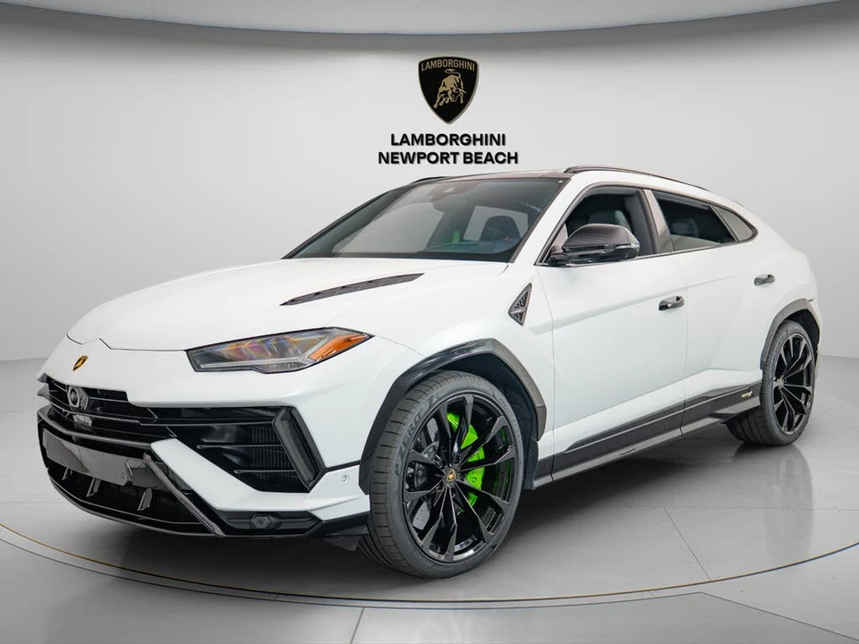 2024 Lamborghini Urus S - Image 3 of 26