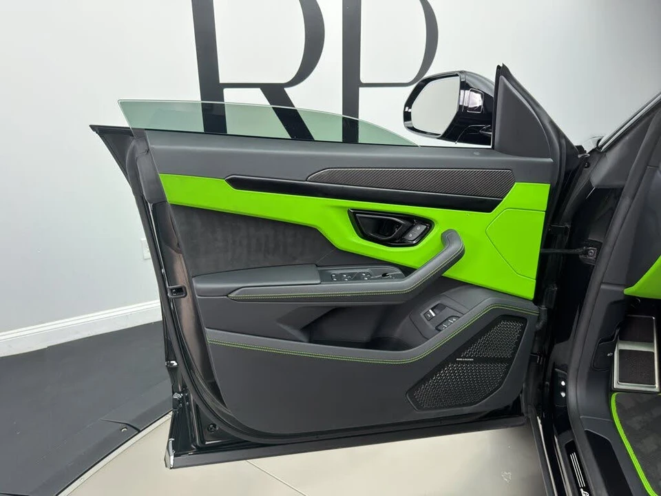 2024 Lamborghini Urus S - Image 14 of 26