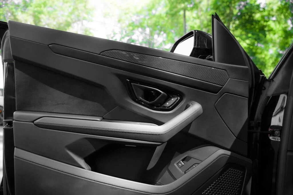 2024 Lamborghini Urus S - Image 24 of 31
