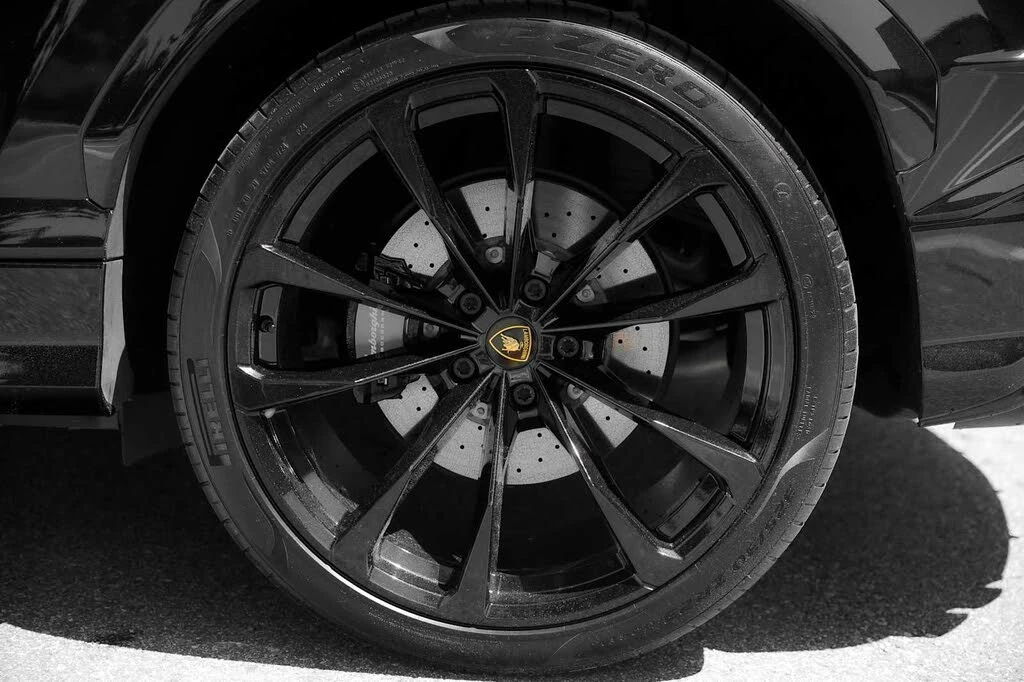 2024 Lamborghini Urus S - Image 21 of 31