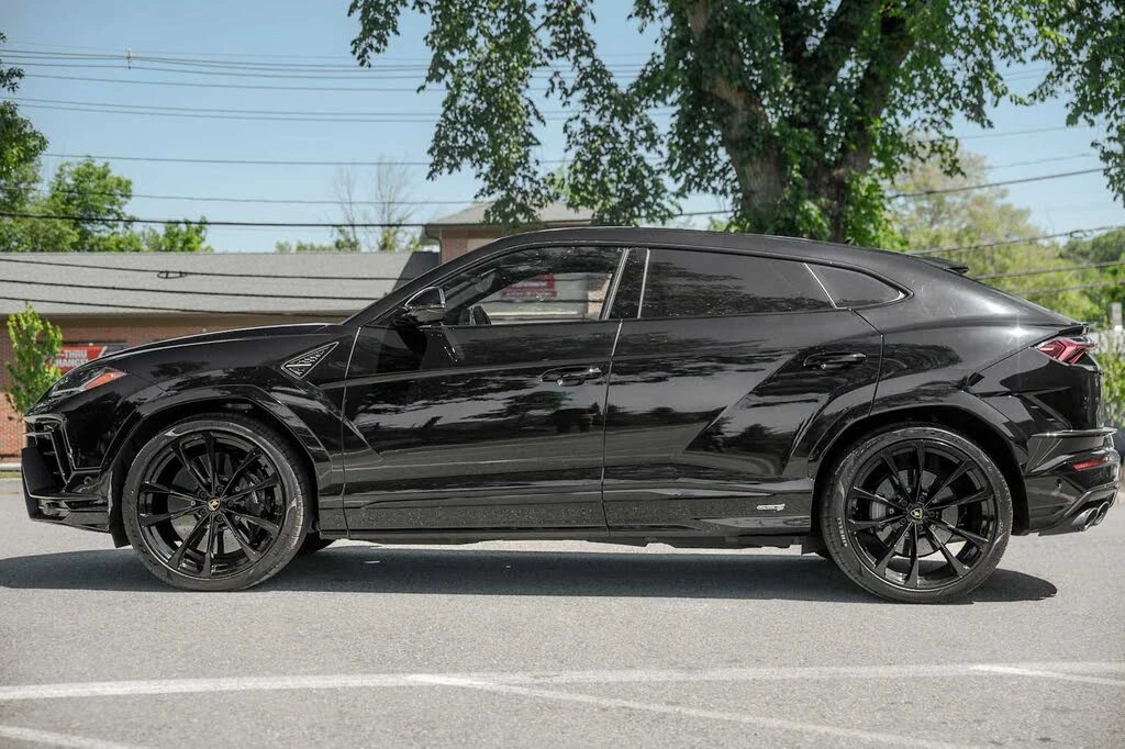 2024 Lamborghini Urus S - Image 13 of 31