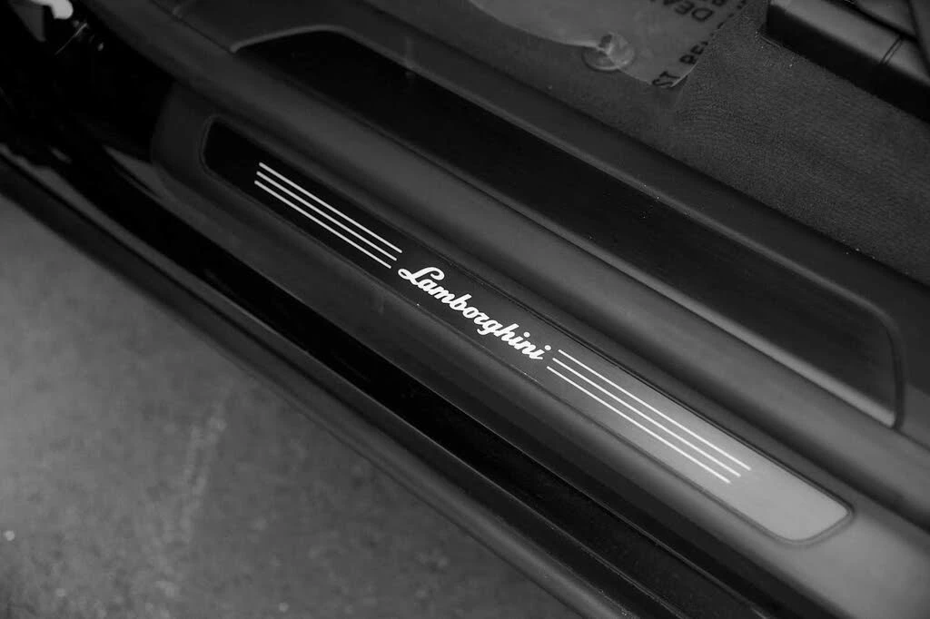 2024 Lamborghini Urus S - Image 30 of 31